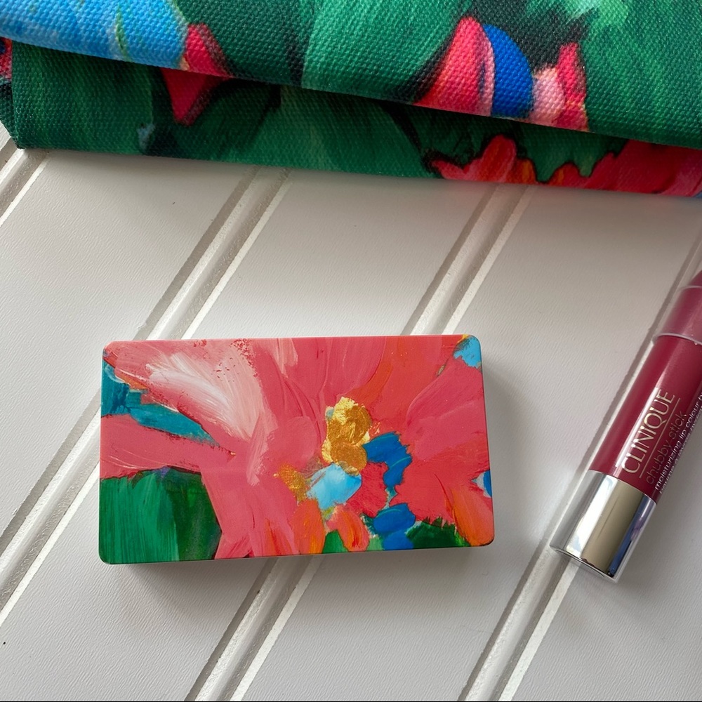 Clinique cosmetics bag and products - all new - Picture 9 of 9